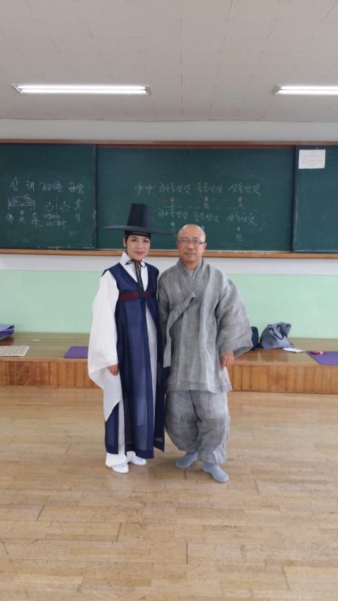 관련 기록 전통무용교육사 실기시험을 치루기 전에
