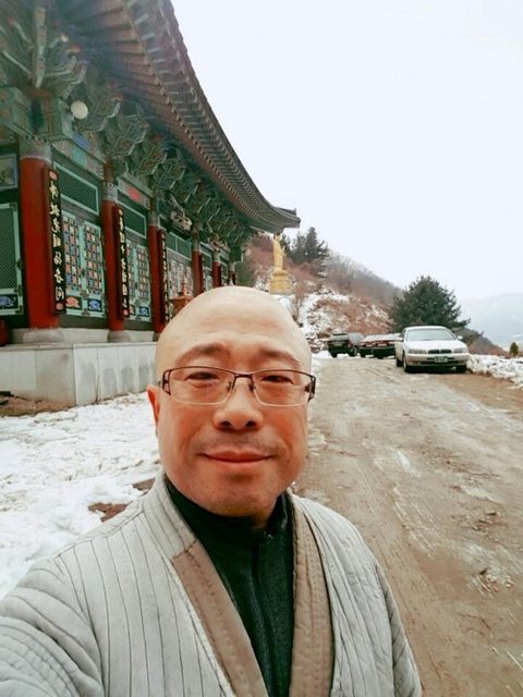 젊은 여인의 천도(薦度)/ 詩 사진 2