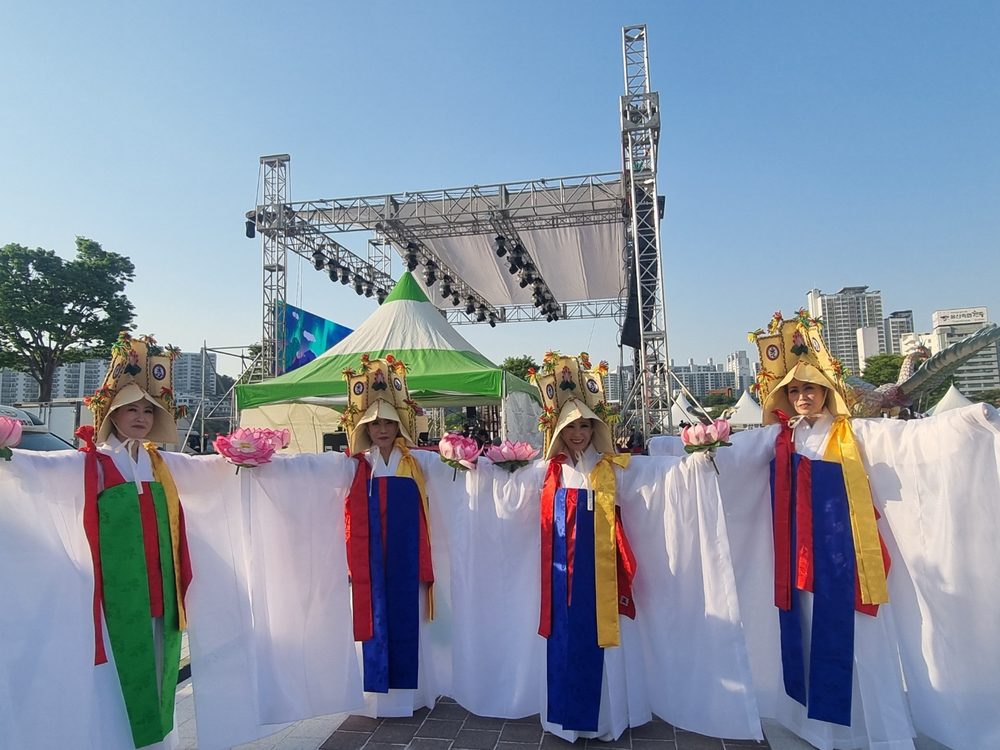 2025년 부처님오신날 울산 태화강연등축제 사진 1